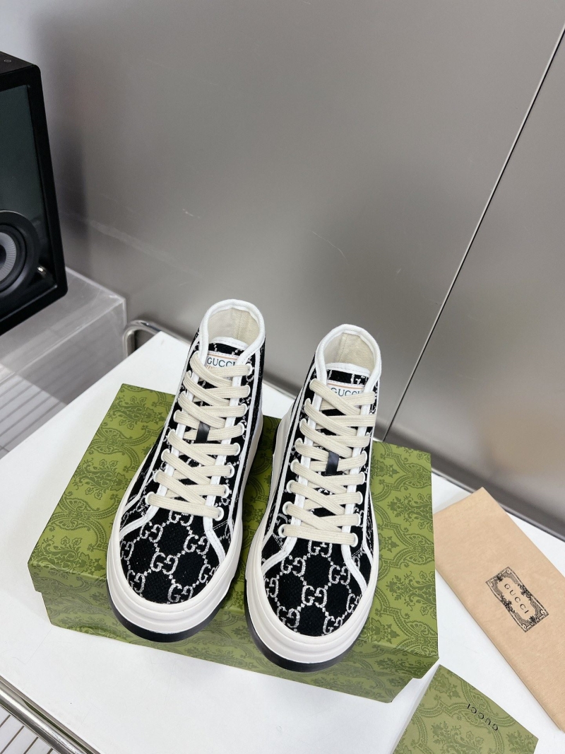 Gucci Casual Shoes